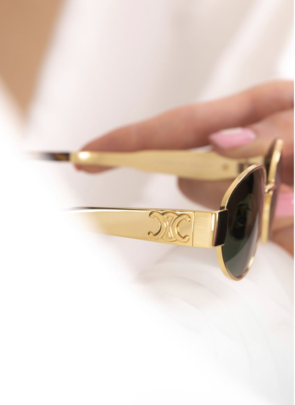 ALAYA – Elegance Glasses